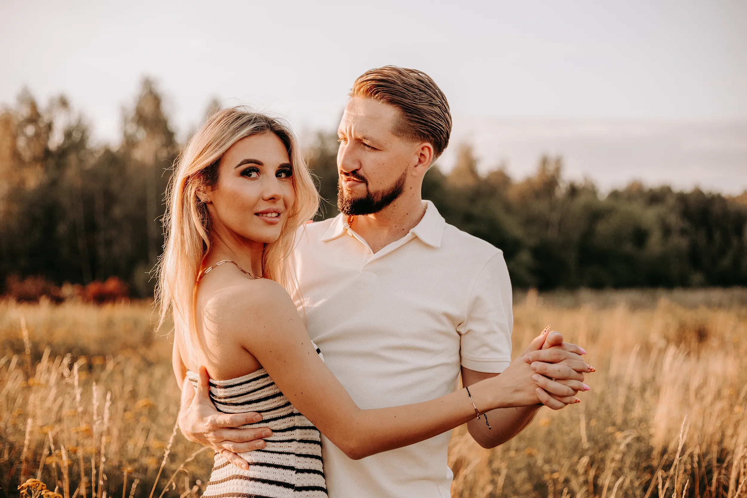 Zdjęcia narzeczonych - sesja narzeczeńska Łódź - sesja plenerowa Darii i Sebastiana