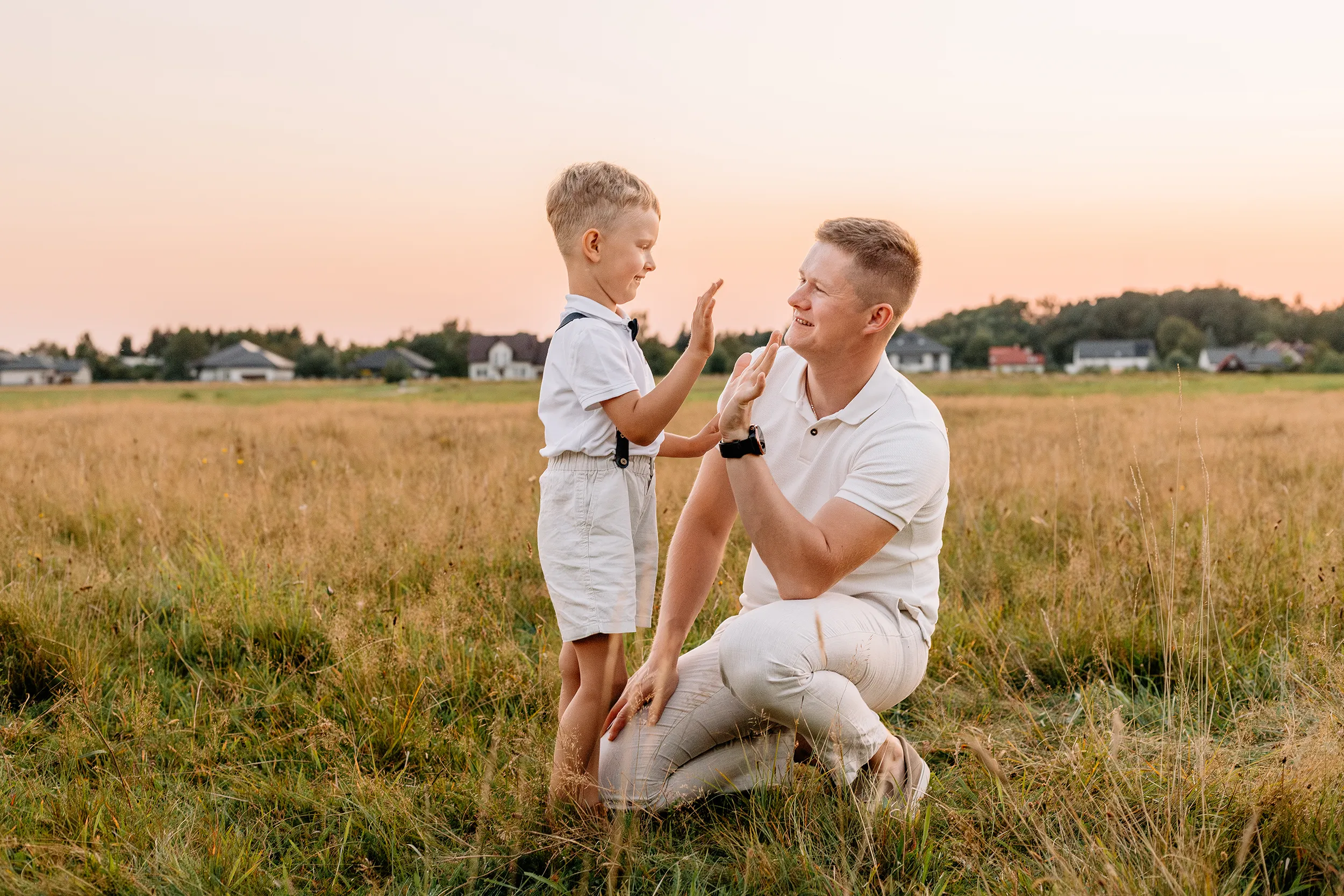 Fotografia rodzinna - sesja plenerowa Łódź - sesja rodzinna Pauliny, Bartka i chłopaków w plenerze