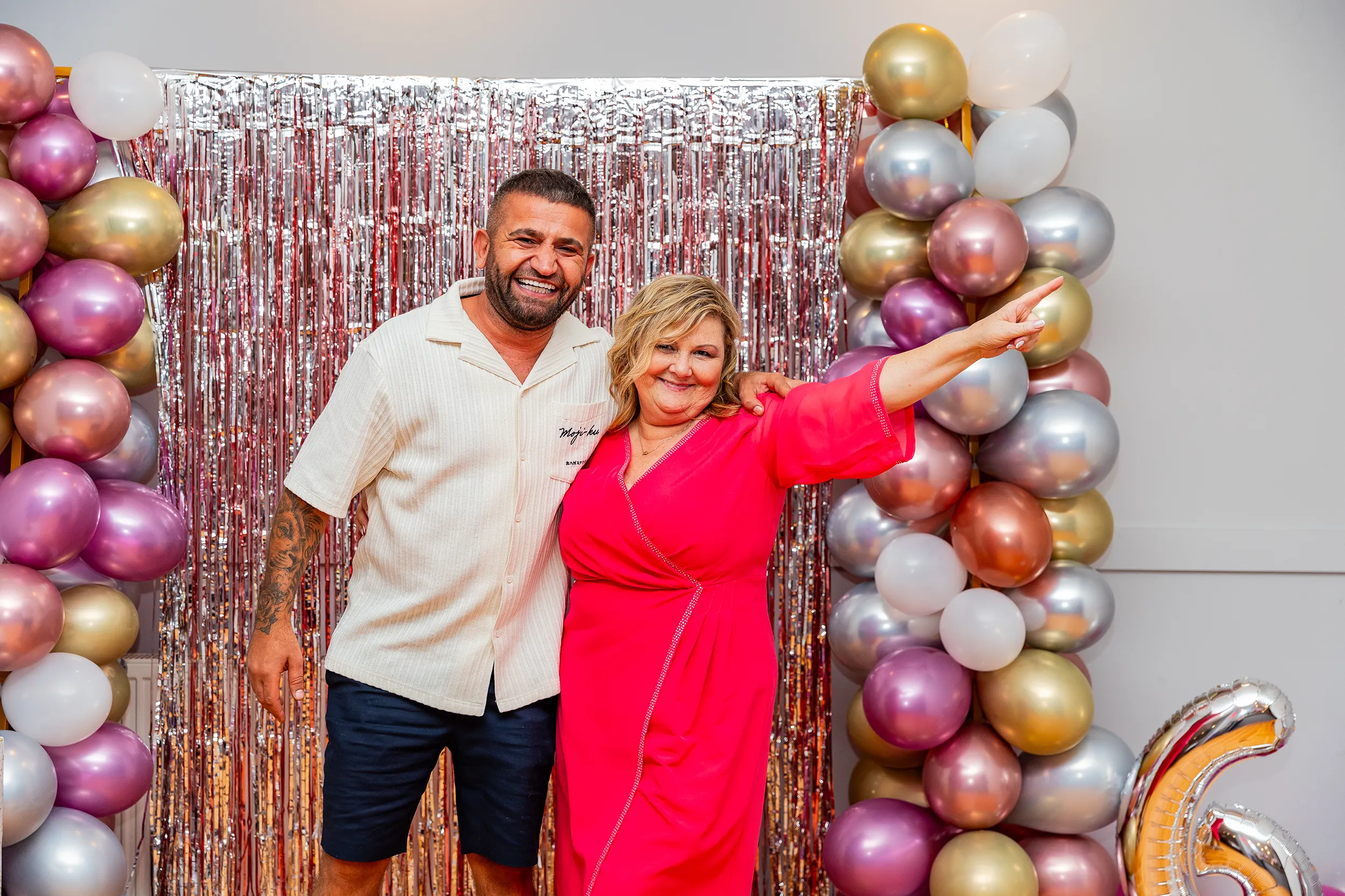 Zdjęcia z jubileuszu 60. urodzin Iwony, Renaty i Grzegorza - fotograf na jubileusz Łódź - fotografia jubileuszowa