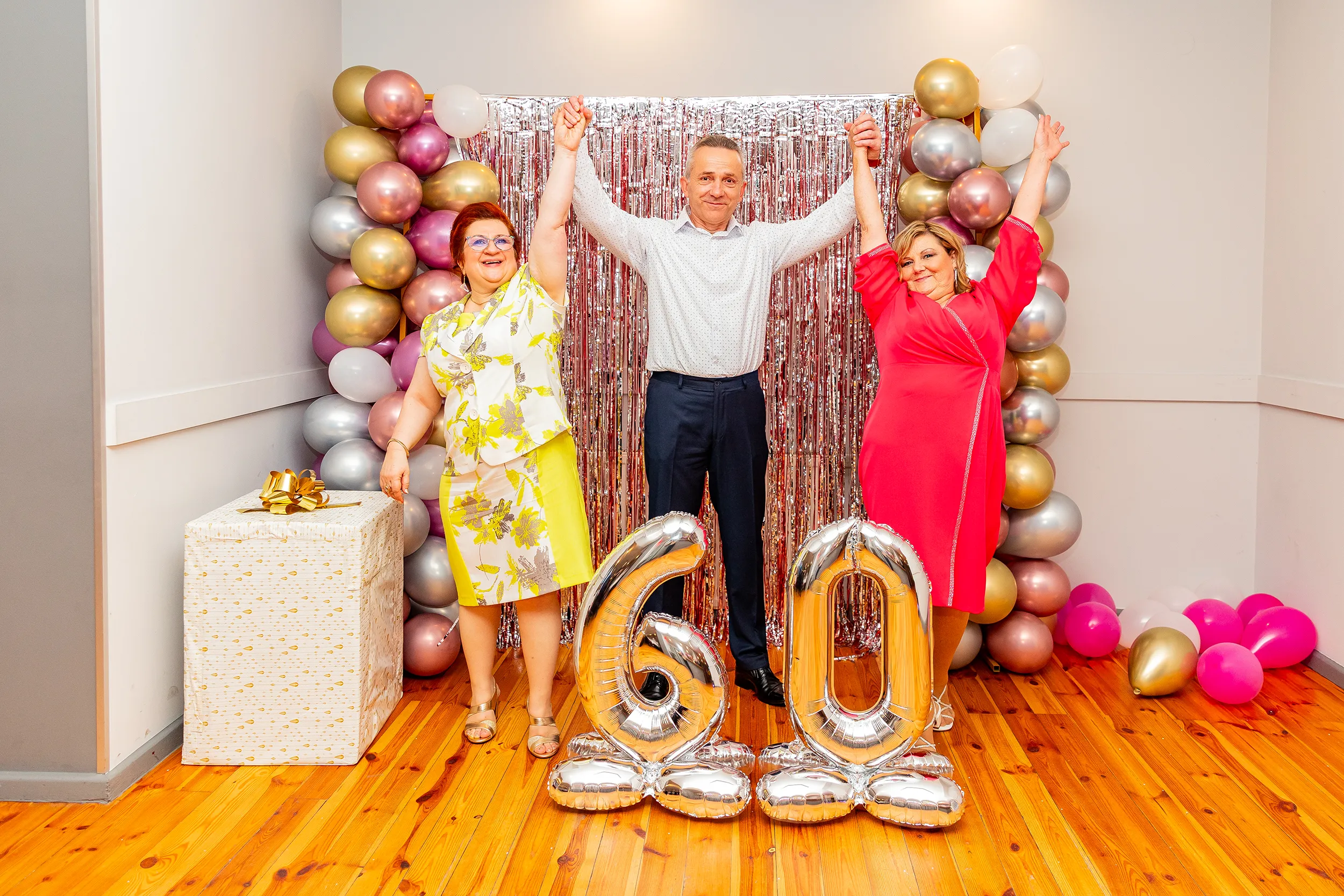 Zdjęcia z jubileuszu 60. urodzin Iwony, Renaty i Grzegorza - fotograf na jubileusz Łódź - reportaż z jubileuszu