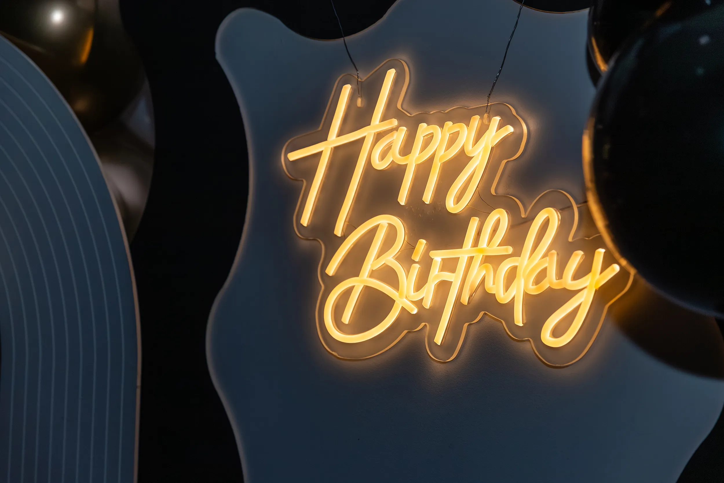 Zdjęcia z 18. urodzin Poli - fotograf na 18 Łódź - reportaż z urodzin