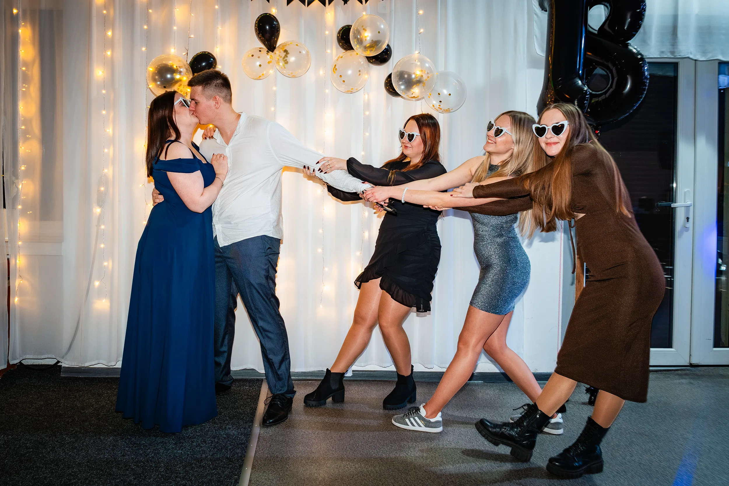 Fotografia eventowa - fotograf na osiemnastkę Łódź - 18. urodziny Adriana