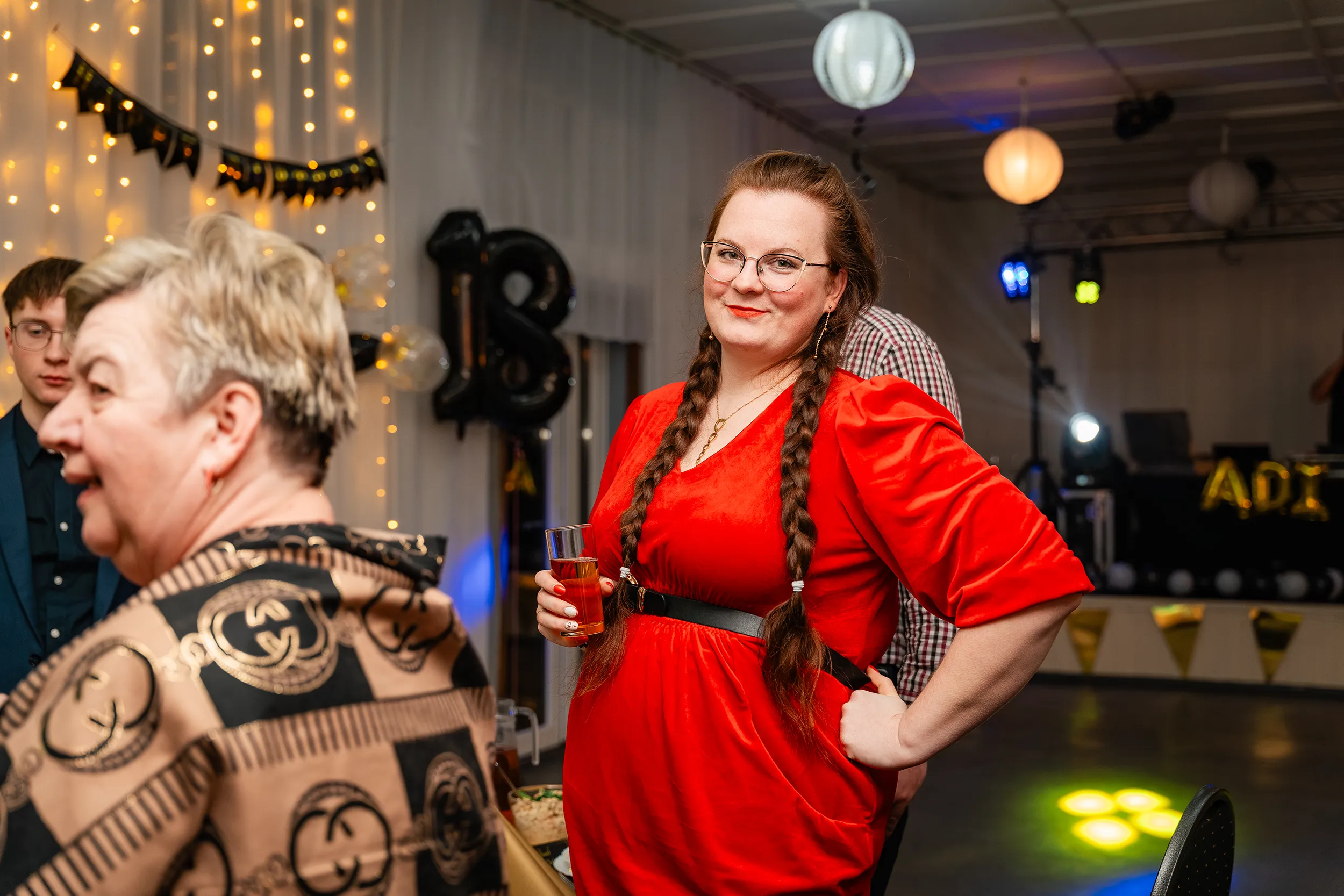 Fotografia eventowa - fotograf na osiemnastkę Łódź - 18. urodziny Adriana