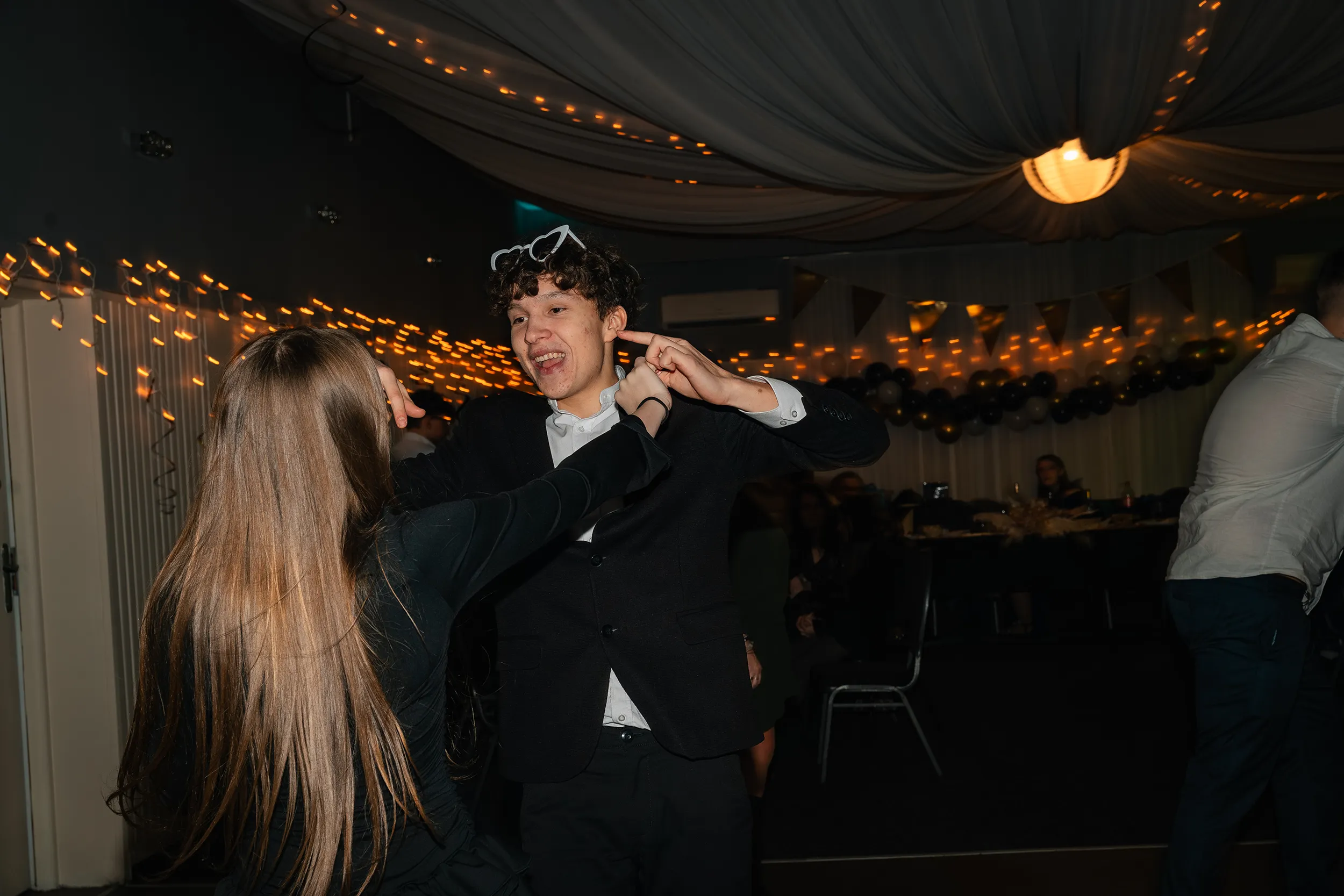 Zdjęcia z imprezy osiemnastkowej - fotograf na 18. urodziny Łódź - Adrian