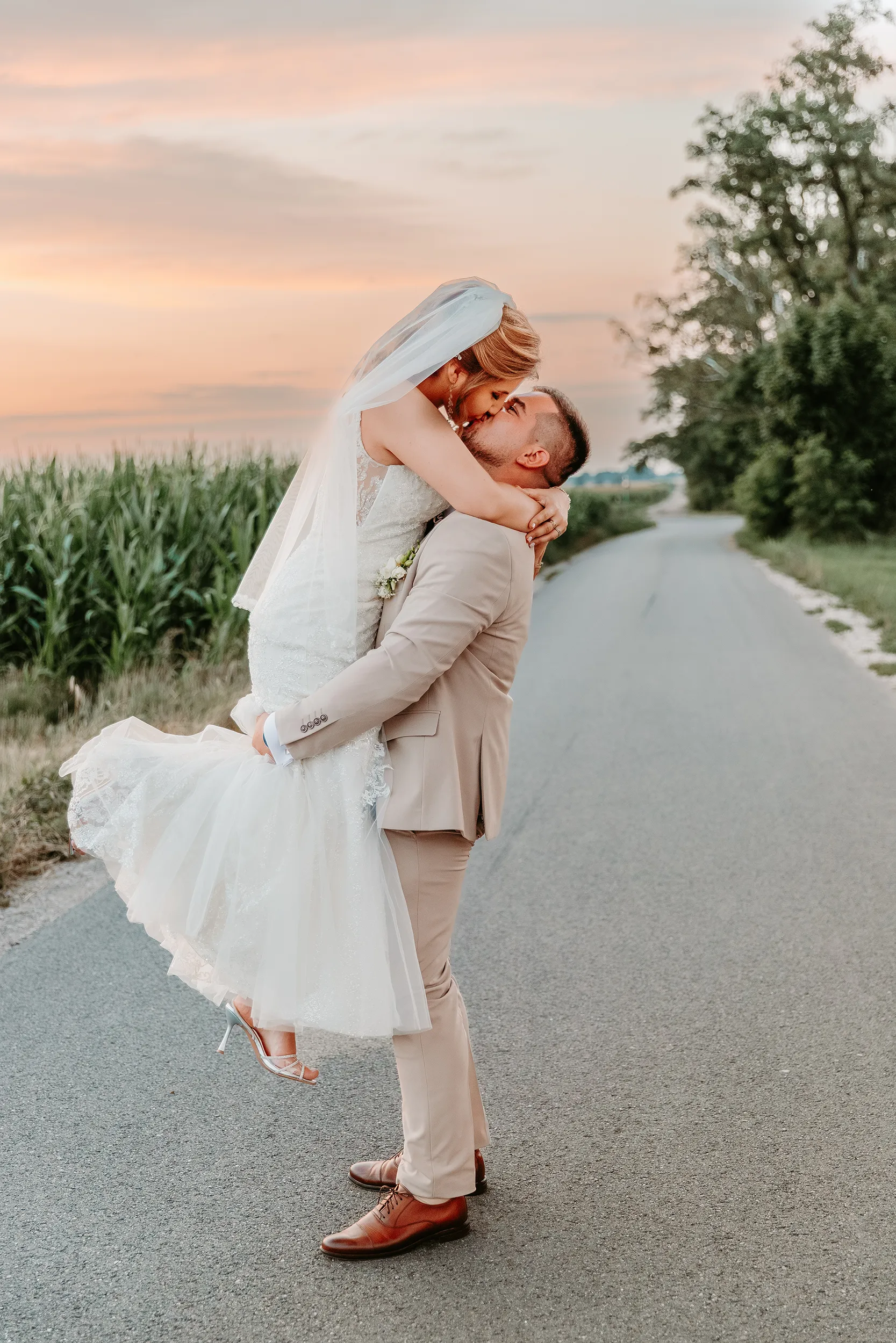 Reportaż ślubny Agaty i Damiana - fotograf ślubny Łódź - fotografia weselna