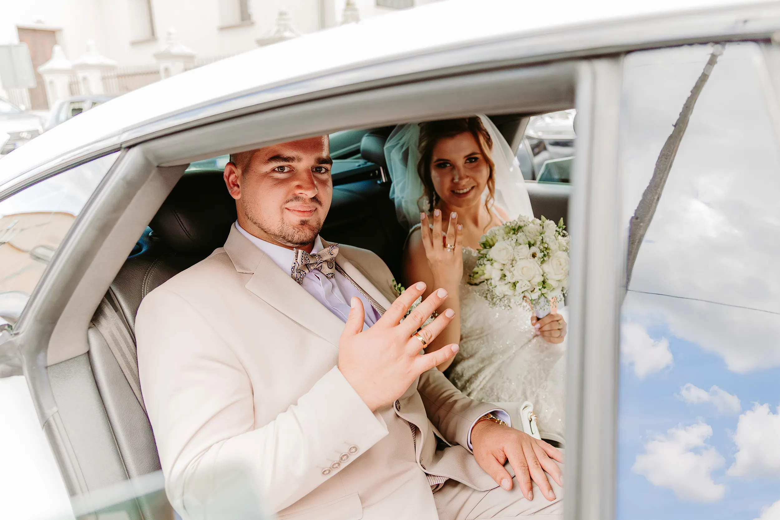 Zdjęcia ślubne w plenerze - fotograf ślubny Łódź - reportaż ślubny