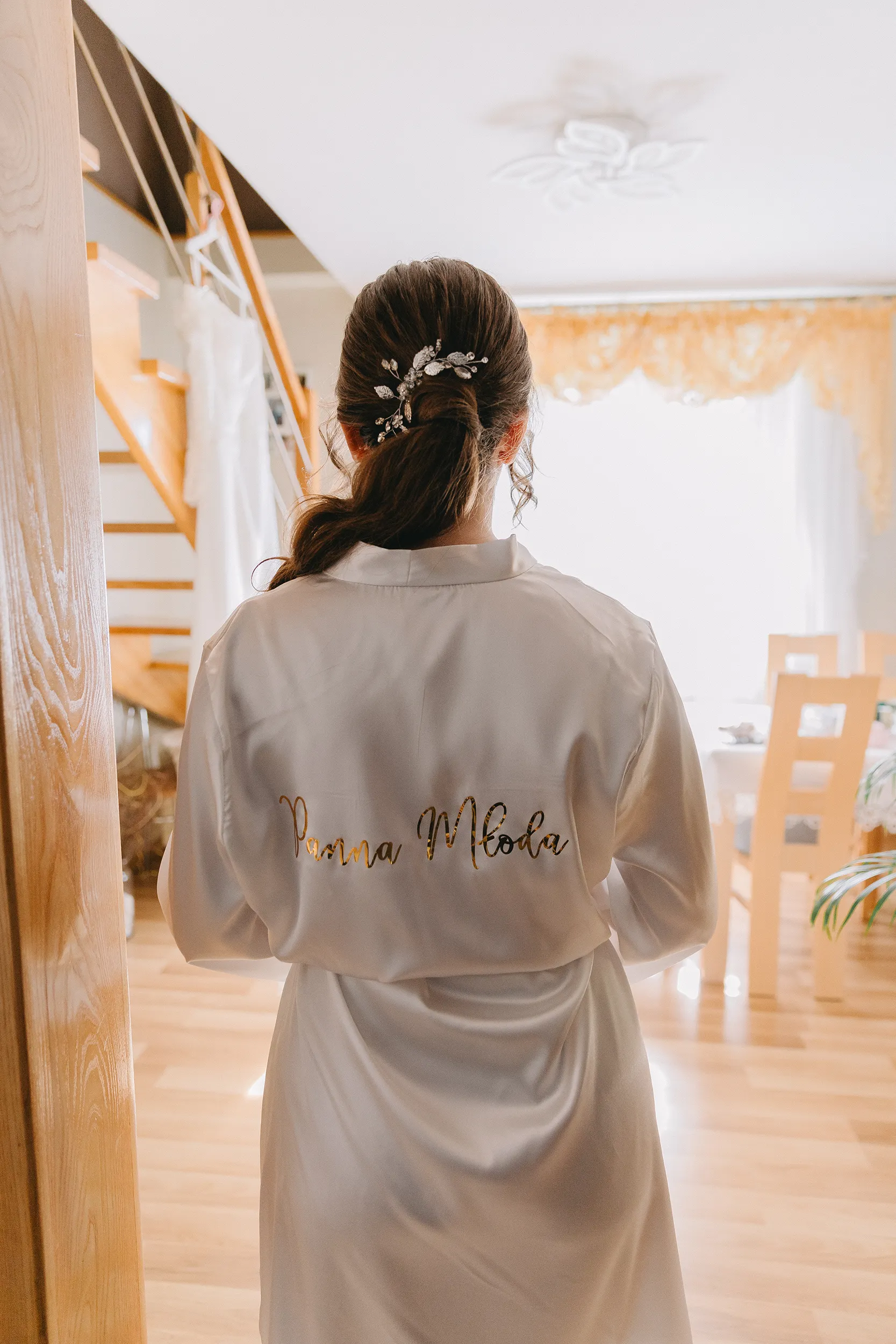 Przygotowania pary młodej - sesja ślubna Bełchatów