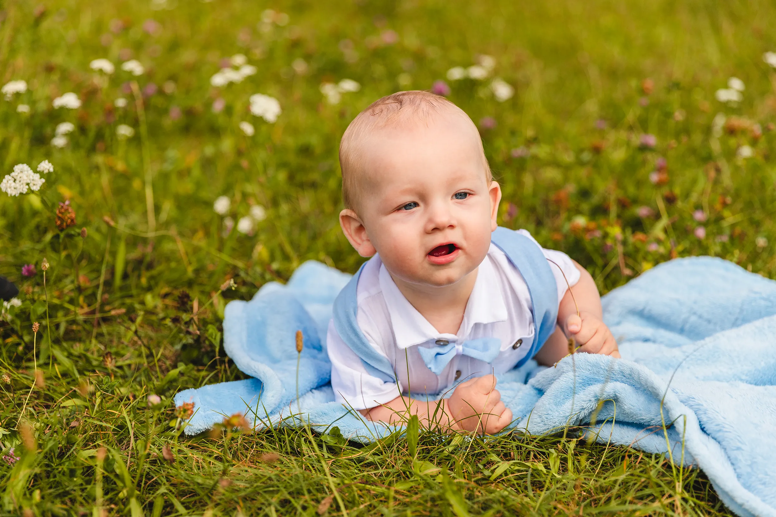 Przygotowania do chrztu świętego - fotograf na chrzest Pabianice