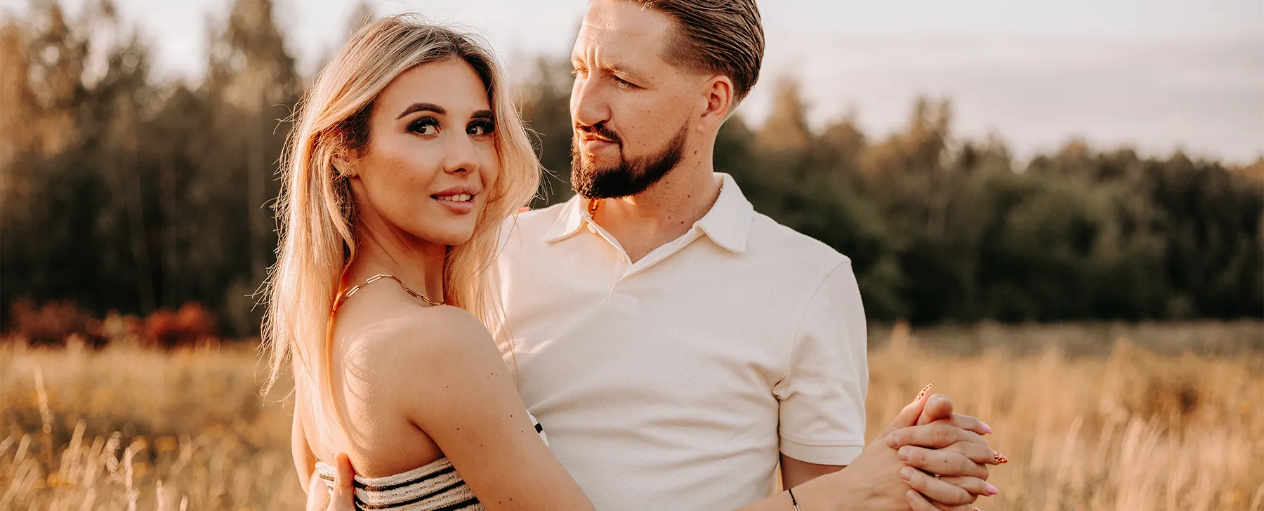 Kontakt z fotografem okolicznościowym - fotograf okolicznościowy Łódź - umów sesję