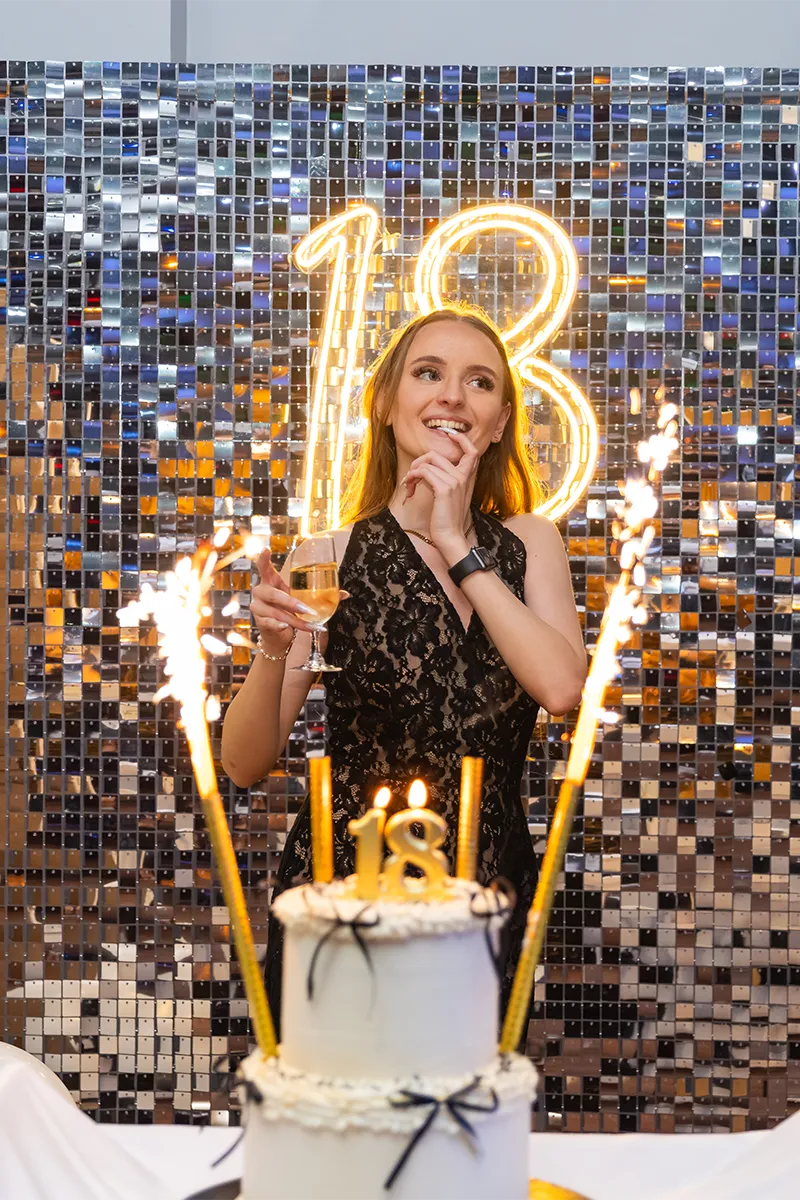 Reportaż z 18. urodzin Poli - fotograf na 18 Łódź - fotograf na osiemnastke
