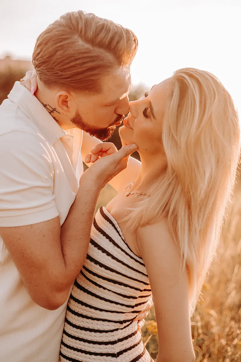 Sesja narzeczeńska Darii i Sebastiana - sesja plenerowa Łódź - zdjęcia narzeczonych